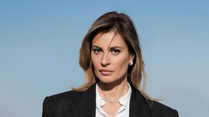 Sveva Alviti: “Fare la madrina a Venezia era il mio obiettivo. Sono una fan di Sinner, seguirò gli Us Open anche da qui”
