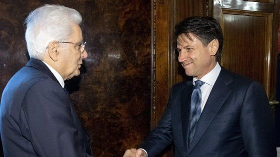 Governo, il discorso di Conte riscritto dopo l'incontro con Mattarella