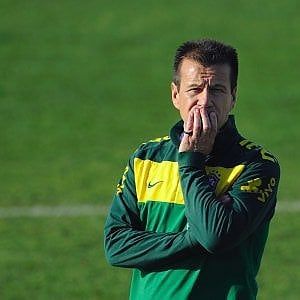 Dunga e i 90 anni viola: "Il calcio nella mia Firenze un sentimento unico"