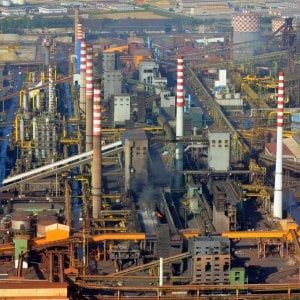 Ilva, arrivano due offerte vincolanti per l'acciaieria