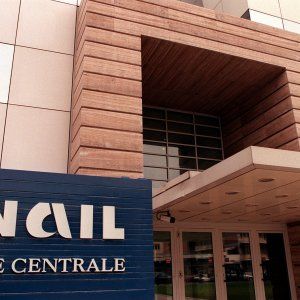 Continua lo shopping Inail: prende il 2% di Bankitalia dall'Inps per 150 milioni