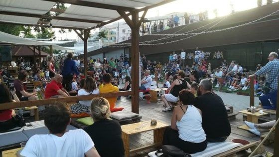 Potenza, la movida sul Basento è plastic free