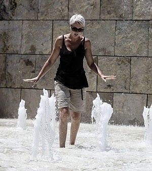 Estate, aumentano i vacanzieri ma crolla la spesa