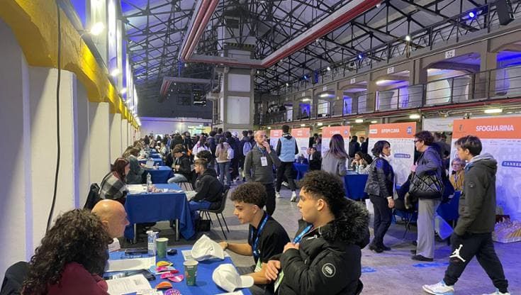 La carica dei giovani aspiranti artigiani tra IA e passione per i motori