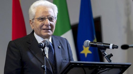 Il richiamo di Mattarella: "Possiamo crescere, dobbiamo ispirare fiducia" nell'Italia