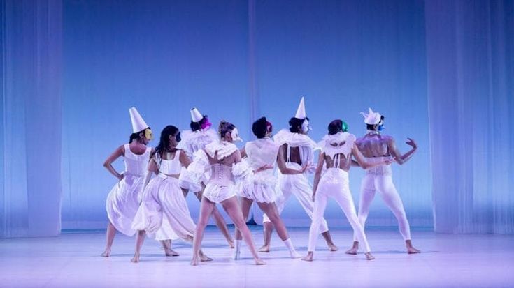 In scena Carnival Vivaldi, danza in maschera sulla follia collettiva