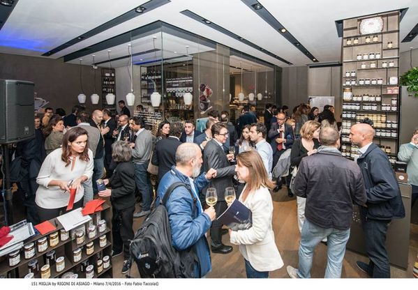 Metti una 151Miglia a cena a Milano...