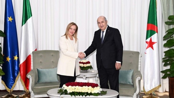 Meloni: "Accordi con l'Algeria. Presto patti con altri Paesi"