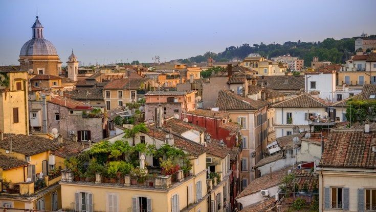 L'inflazione rispolvera il mattone. Crescono le compravendite di case