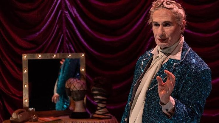 Le innocenti perversioni di Quentin Crisp. La recensione