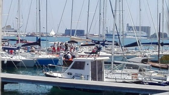 Bari, sub 70enne trovato morto nel porto davanti alla darsena: forse è annegato