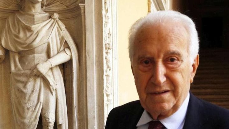 Napoli omaggia Vincenzo Siniscalchi: un busto per il giurista a Castel Capuano