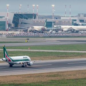 Alitalia e Volotea cambiano dopo i procedimenti Antitrust: sì ai rimborsi per voli cancellati