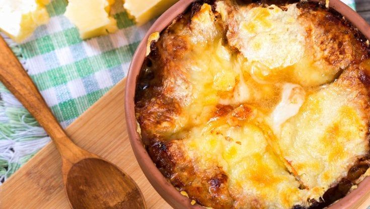 La zuppa cipolle al gratin