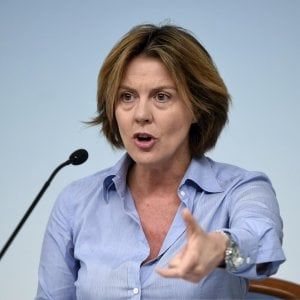 Petizione al ministro Lorenzin: "Aborto farmacologico anche negli ambulatori"