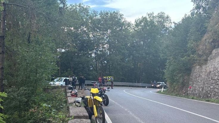 Schianto in moto, due giovani morti in val di Susa