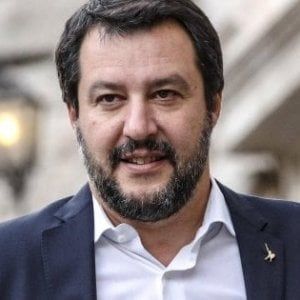 Coronavirus, Salvini: "De Luca dice che da Roma non arriva nulla"