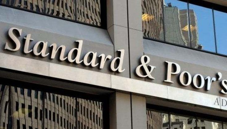 S&P, ottimismo alla conferenza annuale: "L'Italia cresce, pochi rischi politici sullo spread"
