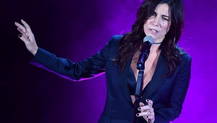 Paola Turci sostiene Schlein: "Devi diventare la nuova segretaria del Pd, hai spalle forti per accollarti questo peso (morto)"