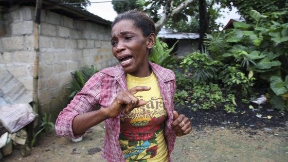 Ebola, siero sperimentale Usa anche a missionario spagnolo. Ma non agli africani