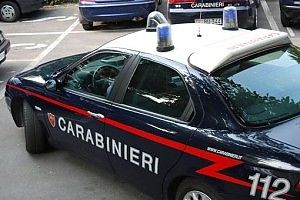 Arrestati due carabinieri nel Barese<br />chiedevano soldi per chiudere un occhio