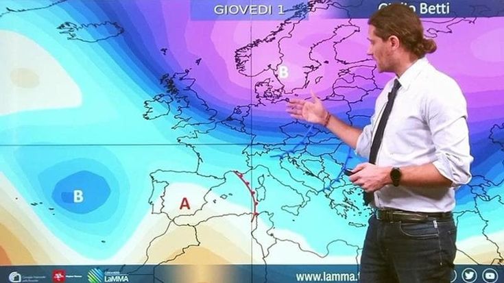 La dura vita dei meteorologi: "Nove amici su dieci mi chiedono quando finisce il caldo"