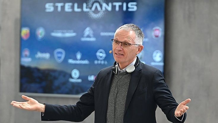 Stellantis, la visita segreta dell'ad Tavares nelle concessionarie della città