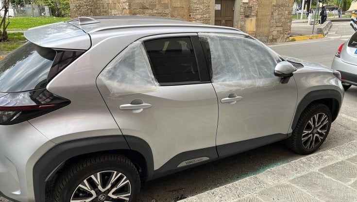 La prefettura sui furti nelle auto a Firenze: “Più controlli, ma installate l’allarme”