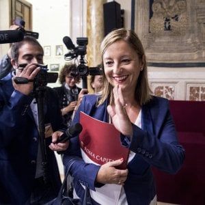 Roberta Lombardi: "Di Maio non è un capo a tempo. Con Raggi mesi difficili" 