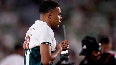 Mbappé e la polemica per la maglia con la scritta coperta: "Solidarietà sia a Ceuta che ai migranti"