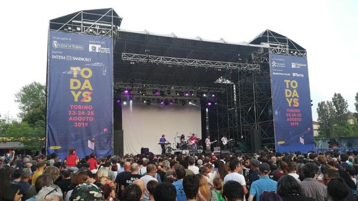 Todays, i club torinesi snobbano il bando. Reverse tenta il bis