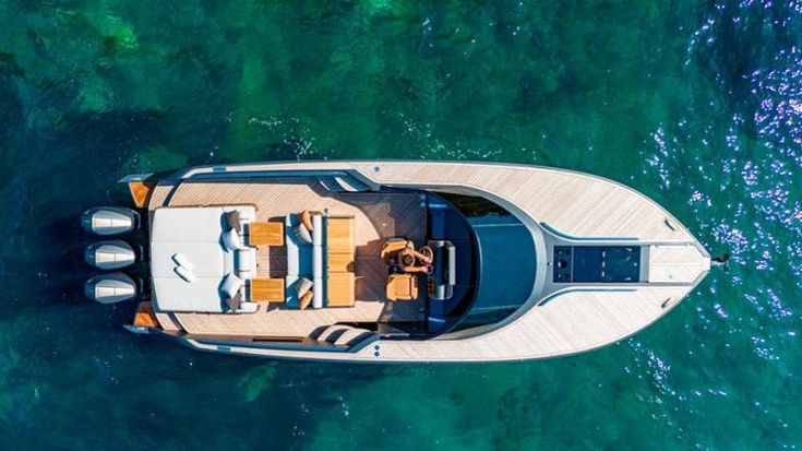 Nerea Yacht 40 “Veloce”, l’open con tre motori da 400 Cv che tocca i 48 nodi
