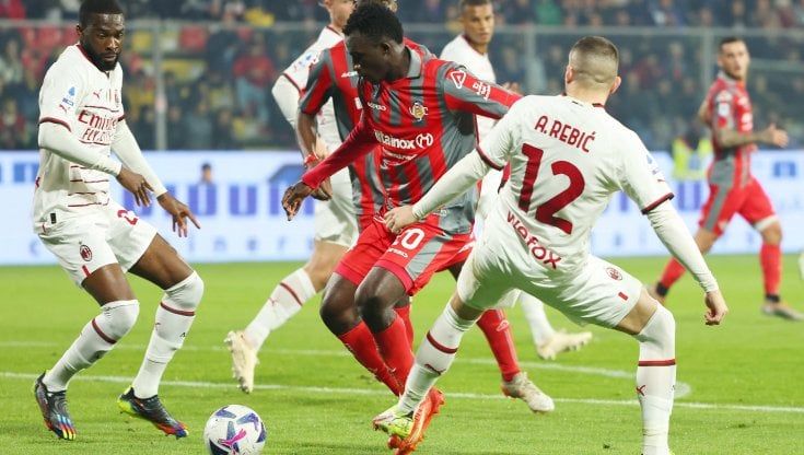 Cremonese-Milan 0-0: Pioli frena, il Napoli fugge a +8