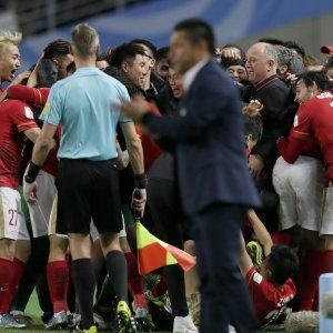Mondiale per club, Guangzhou all'ultimo respiro. Sfiderà il Barcellona in semifinale