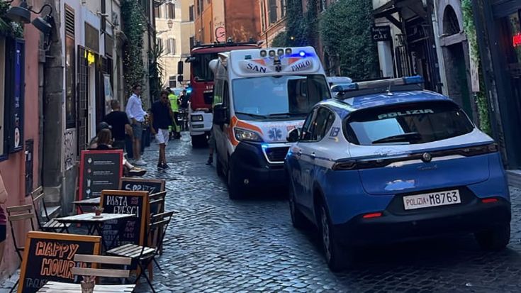 Tragedia a Trastevere: fuga di gas in un appartamento, donna trovata senza vita