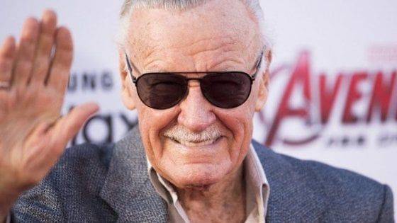 Ruba il sangue di Stan Lee e lo usa per firmare i fumetti di Black Panther: nei guai un ex socio  