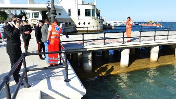 Bari, il giallo della suora 84enne trovata morta in mare: nessun segno di violenza sul corpo