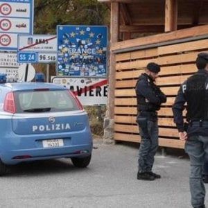 Claviere, sindacato di polizia: è un flop il controllo sui migranti al confine con la Francia