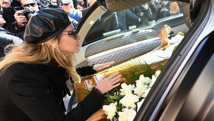 Mihajlovic, la moglie Arianna e il primo Natale senza Sinisa: "Inizia una nuova tradizione in sua memoria"