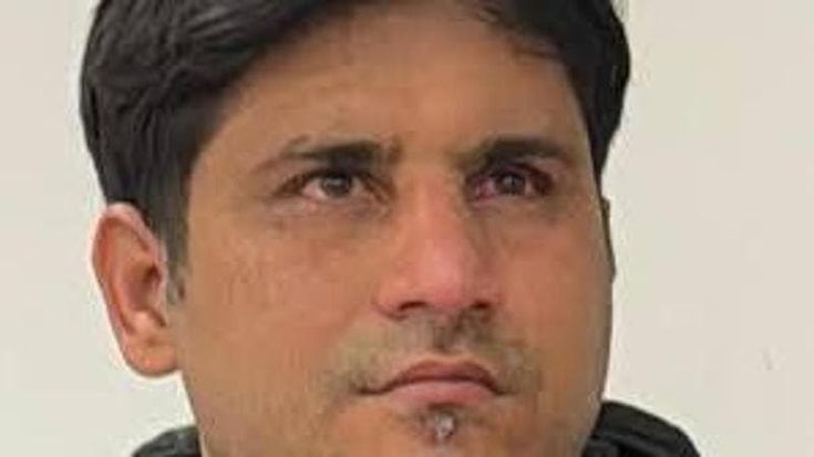 Rider pestato a Termini, gara di solidarietà per Manzoor: tutte le iniziative dal Pd alla Cgil