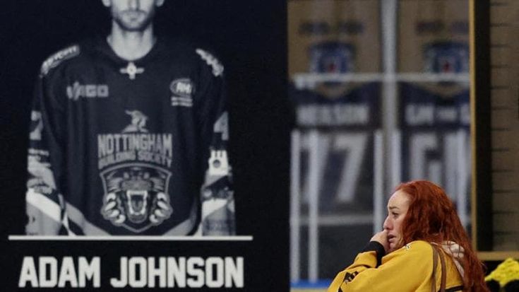 Arrestato un uomo per omicidio colposo dopo la morte del giocatore di hockey Adam Johnson
