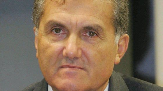Caltanissetta, va in pensione il procuratore generale Lari