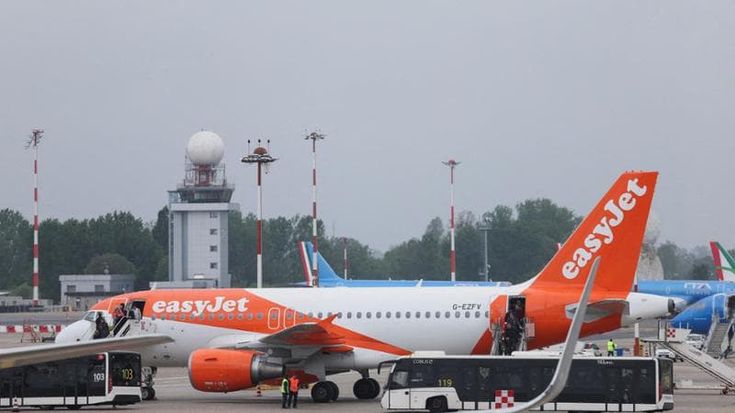 Ita presta 3 aerei e 107 persone a easyJet a Linate (dal 30 marzo). Sentinella inglese a bordo