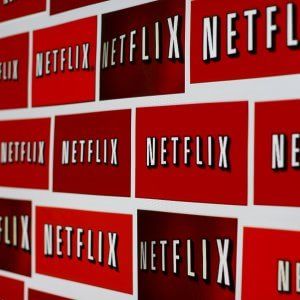 I costi per l'espansione all'estero abbattono i profitti di Netflix