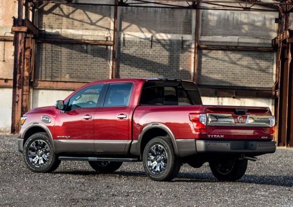 Nissan Titan
