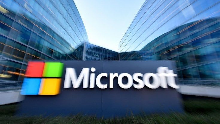 Microsoft sfida Google e Amazon nella sanità e lancia Opa da 19 mld su Nuance 