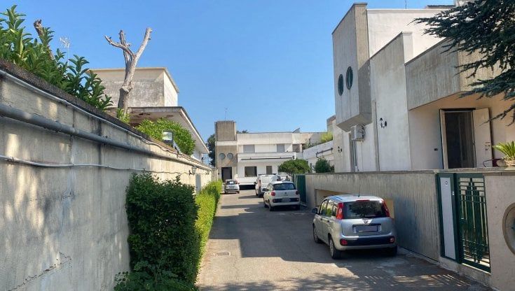 Femminicidio a Novoli, l'assassino avrebbe aggredito la moglie dopo un commento a una foto dei due su Instagram