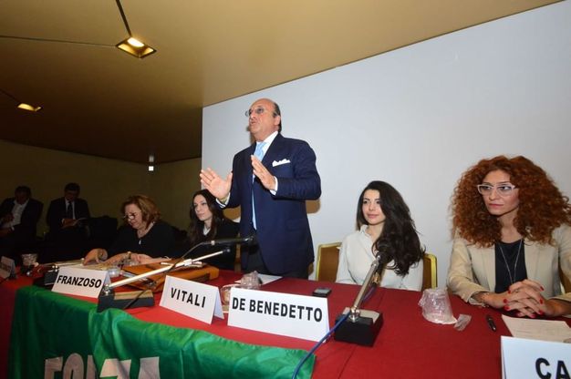 Fi, Vitali offre un posto alla metà dei frondisti: “E Schittulli si decida” 