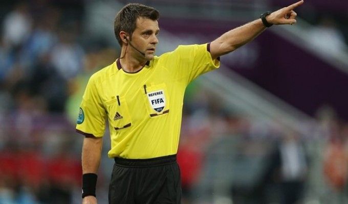 Mondiali, la Fifa ha scelto gli arbitri: per l'Italia c'&egrave; Rizzoli