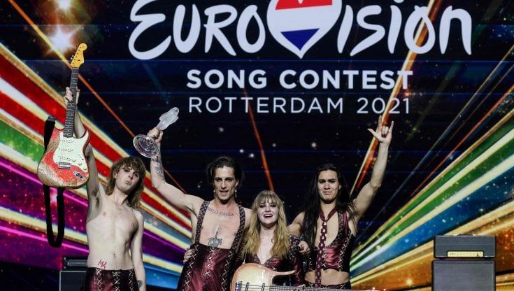 Maneskin in cerca di un manager: si fa il nome di Simon Cowell